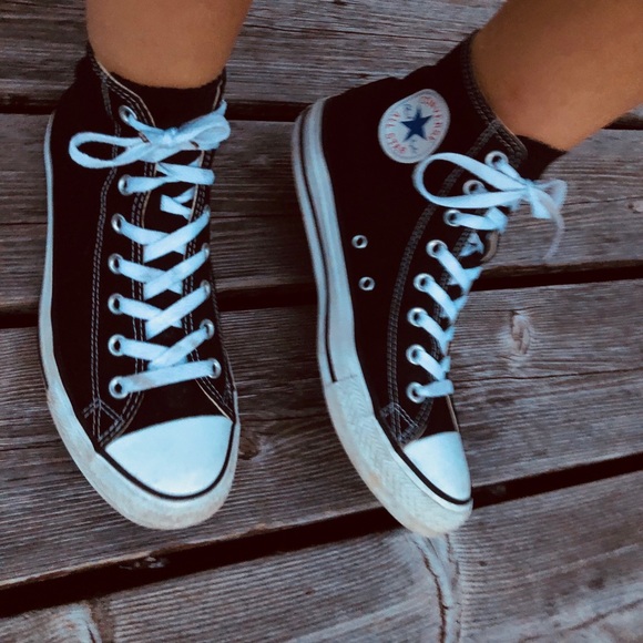 black converse high tops<3 - Picture 2 of 5